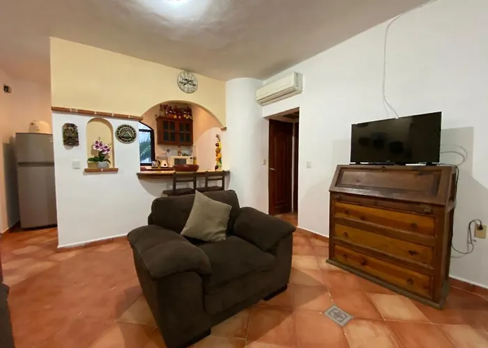 W/ Prime Location Mexican Colonial Style
