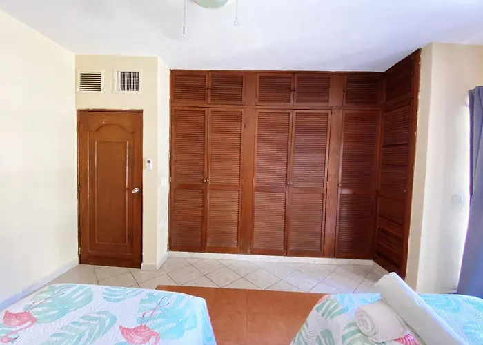 Apartment W/ Prime Location Mexican Colonial Style Playa del Carmen
